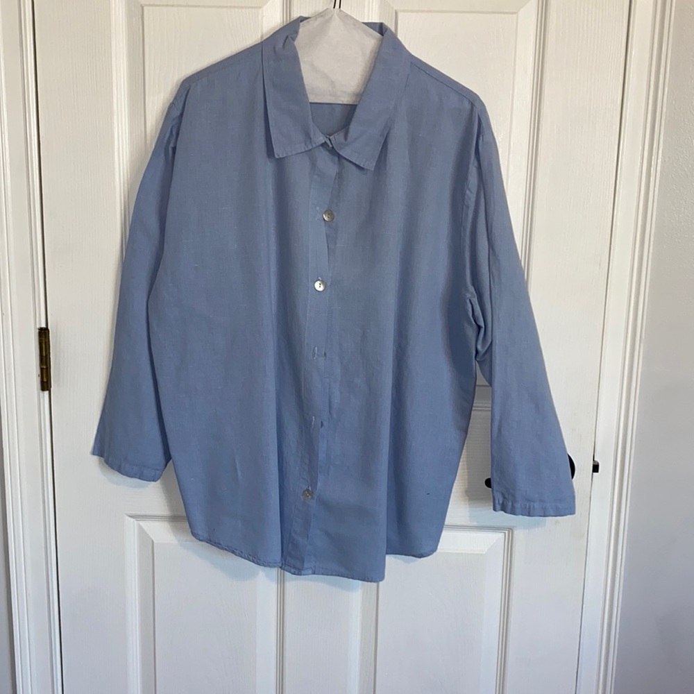 Ladies Blue Long Sleeve Button Down Shirt, Size 1X, GUC, No defects, no stains